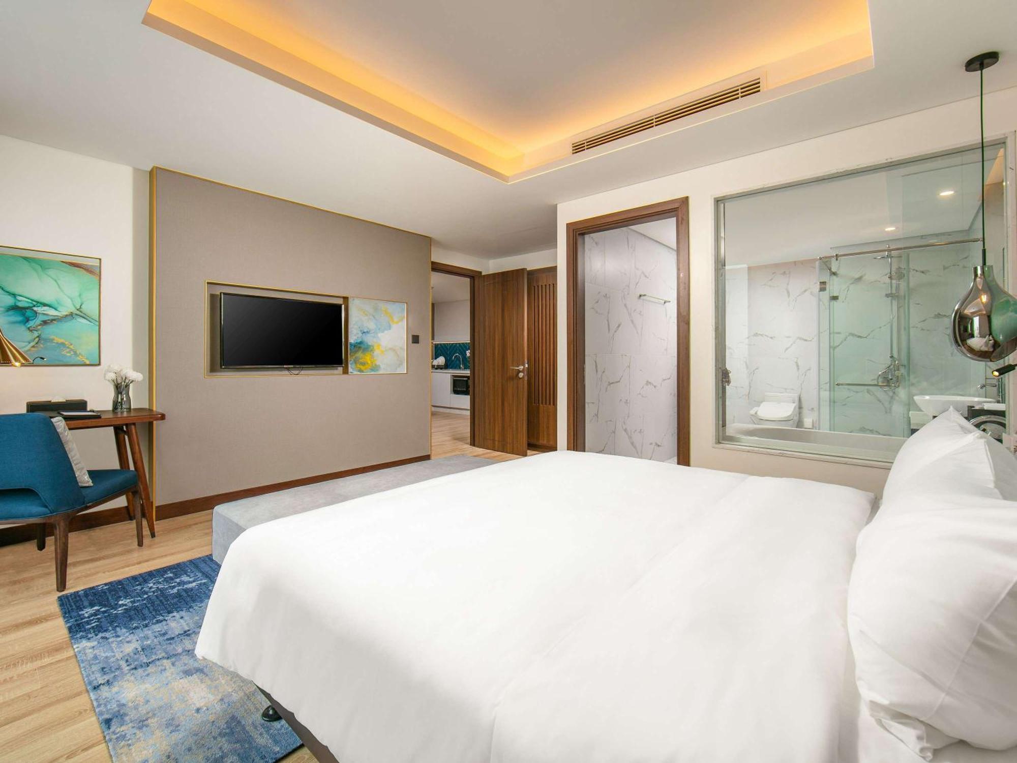 Moevenpick Living West Hanoi Hotell Exteriör bild